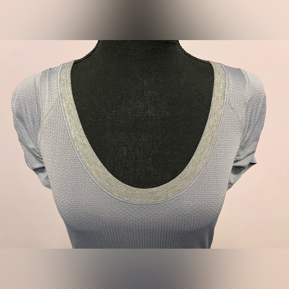 LULULEMON Gray SHIRT DRAW CORD Sz6 Women - Picture 4 of 9
